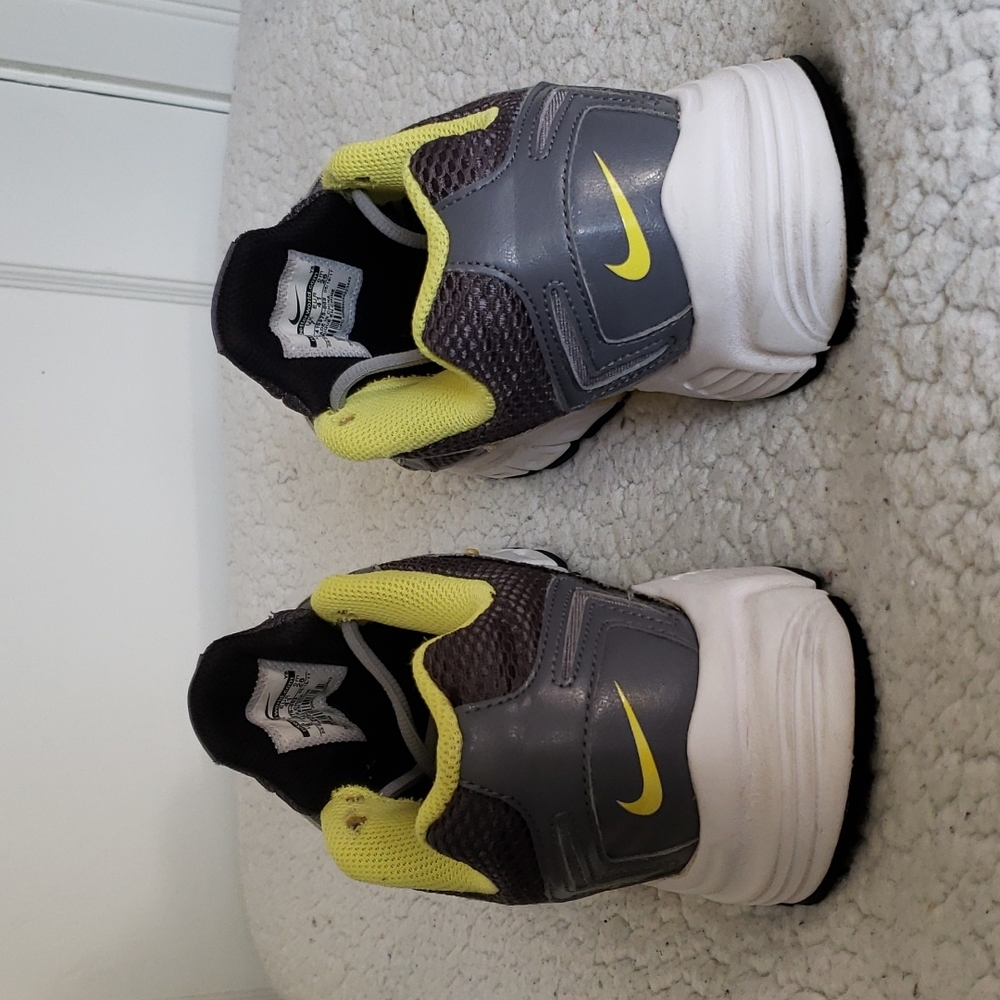 what are downshifter shoes